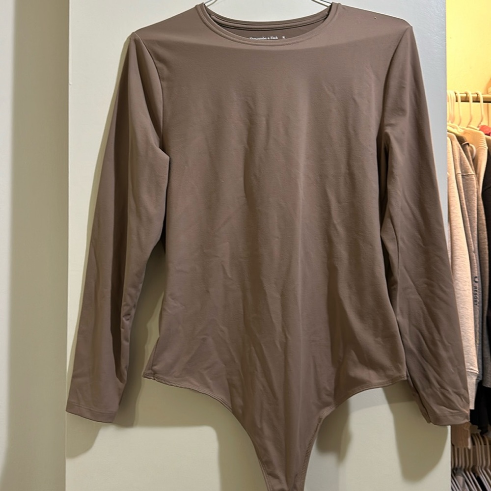 Abercrombie & Fitch bodysuit